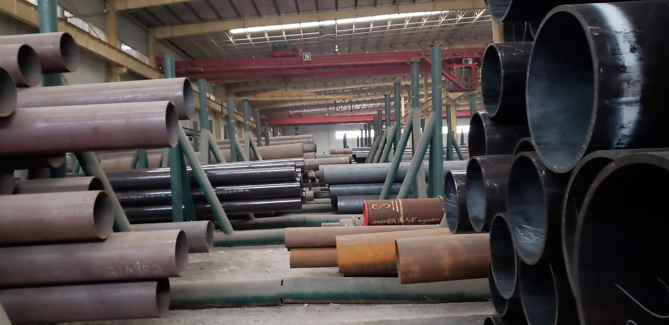 石油裂化無縫鋼管